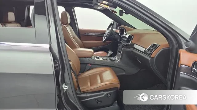 Jeep Grand Cherokee 2021 Серый из Кореи, фото 2