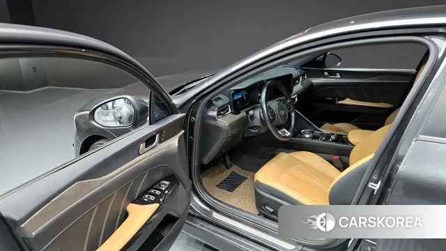 Kia K5 3rd generation 2020 Серый из Кореи, фото 2