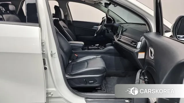 Kia Sportage 5th Generation Hybrid 2022 Белый из Кореи, фото 2