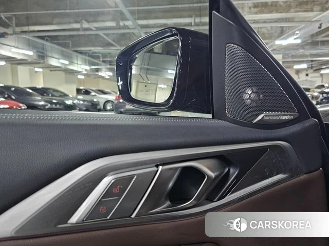 BMW 4 Series (G22) 2021 Черный из Кореи, фото 2