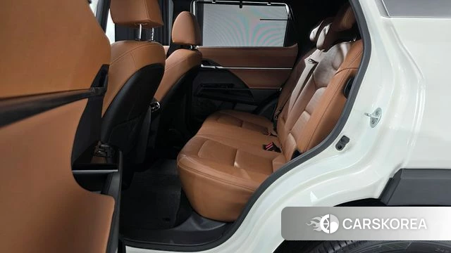 Ssangyong Torres 2022 Жемчужный цвет из Кореи, фото 2
