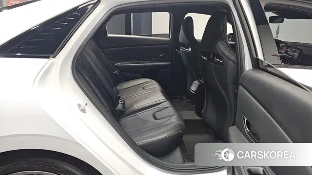 Hyundai Avante (CN7) 2022 Белый из Кореи, фото 2