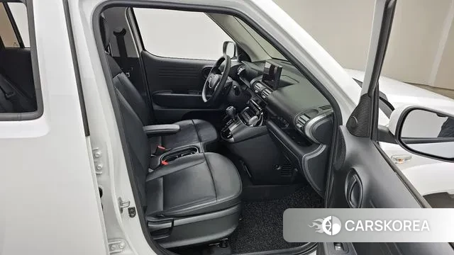 Hyundai Casper 2022 Белый из Кореи, фото 2