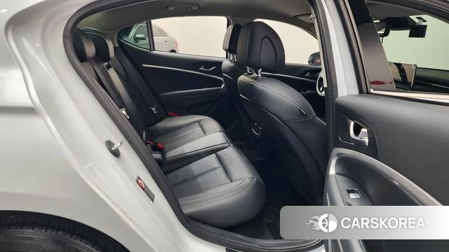 Genesis G70 2018 Белый из Кореи, фото 2