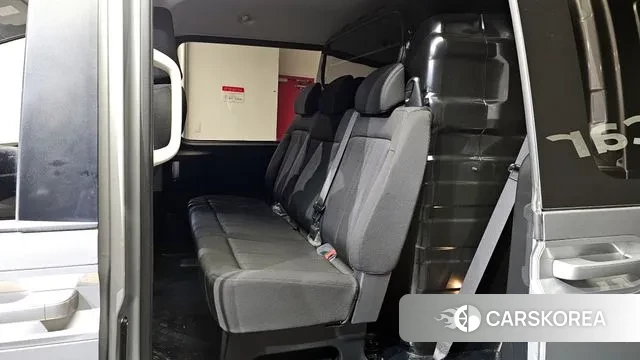 Hyundai Staria 2022 Серебряный из Кореи, фото 2