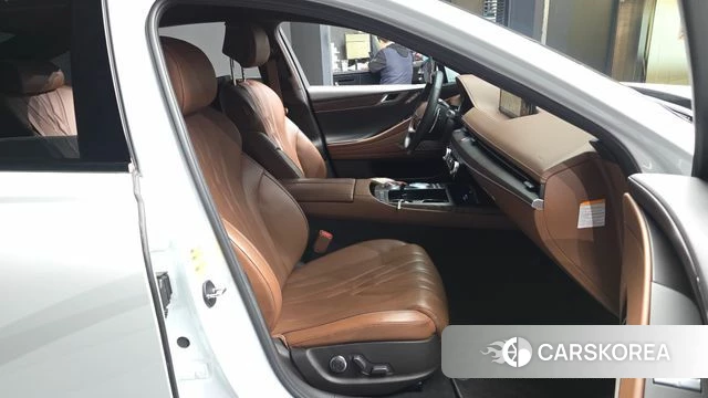 Genesis Electrified G80 (RG3) 2021 Белый из Кореи, фото 2