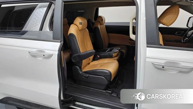 Kia Carnival 4th generation 2022 Белый из Кореи, фото 2