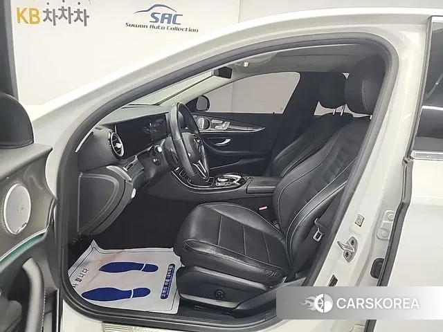 Mercedes-Benz E-Class W213 2020 Белый из Кореи, фото 2