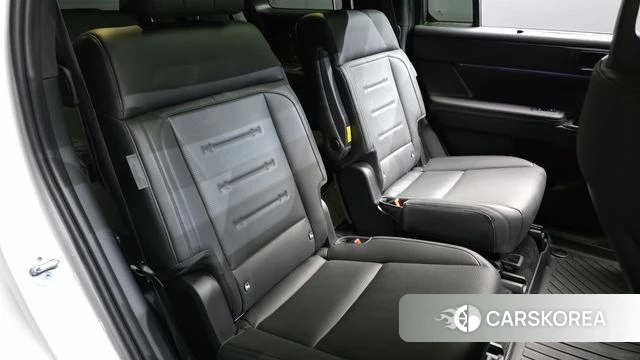 Hyundai Santa Fe (MX5) 2023 Белый из Кореи, фото 2