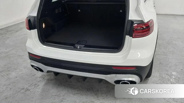 Mercedes-Benz GLB-Class X247 2025 Белый из Кореи, фото 2