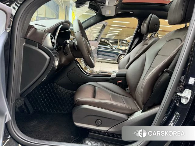 Mercedes-Benz GLC 2022 Черный из Китая, фото 2
