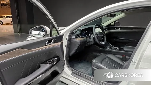 Kia K5 Hybrid 3rd Generation 2022 Белый из Кореи, фото 2