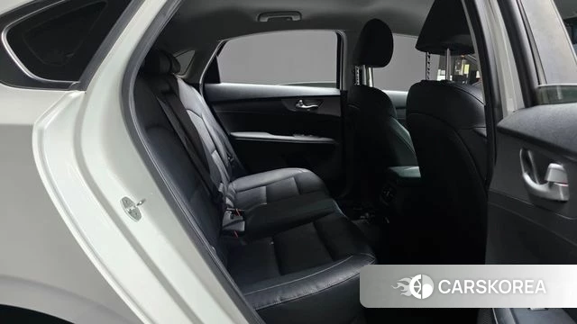 Kia Come New K3 2018 Белый из Кореи, фото 2