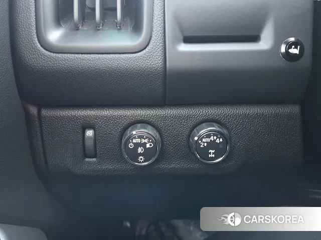 Chevrolet (GM Daewoo) Colorado 2020 Черный из Кореи, фото 2