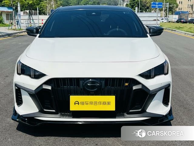 GAC Trumpchi Shadow Leopard 2024 Белый из Китая, фото 2