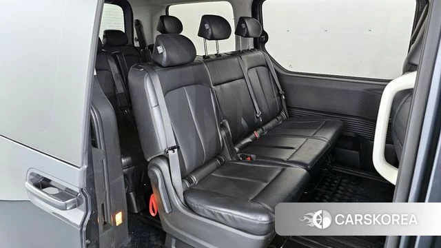 Hyundai Staria 2023 Серый из Кореи, фото 2