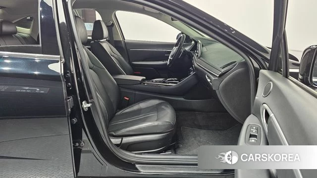 Hyundai Sonata (DN8) 2021 Черный из Кореи, фото 2