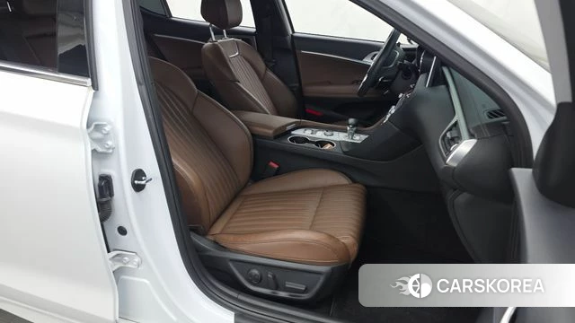 Genesis G70 2019 Белый из Кореи, фото 2