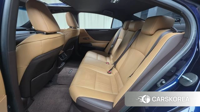 Lexus ES300h 7th generation 2020 Синий из Кореи, фото 2