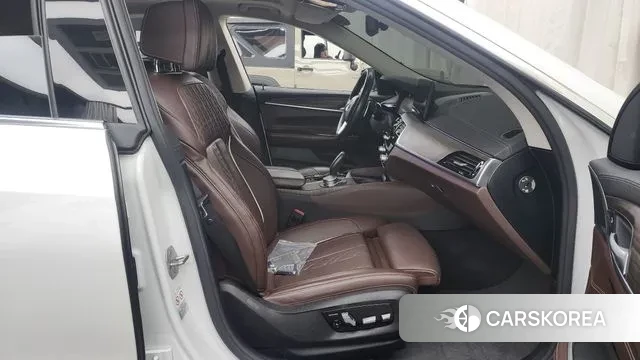 BMW 6 Series GT (G32) 2020 Белый из Кореи, фото 2