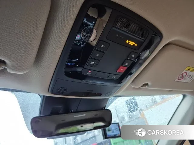 Kia Carnival 4th generation 2023 Белый из Кореи, фото 2