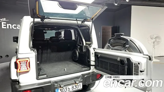 Jeep Wrangler (JL) 2022 Белый из Кореи, фото 2