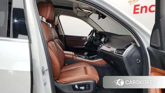 BMW X5 (G05) 2021 Белый из Кореи, фото 2