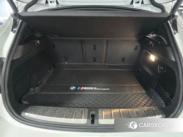 BMW X2 (F39) 2022 Белый из Кореи, фото 2