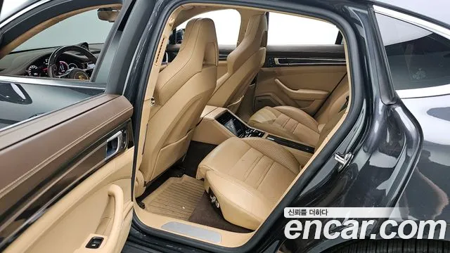 Porsche Panamera (971) 2018 Серый из Кореи, фото 2