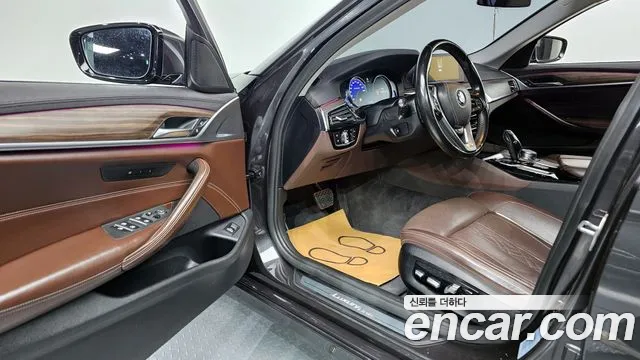 BMW 5 Series (G30) id 2384672 из Кореи 2