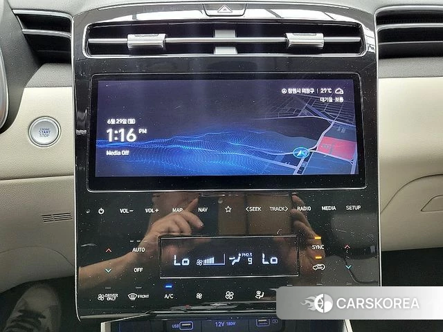 Hyundai Tucson Hybrid (NX4) 2021 Серебристо-серый из Кореи, фото 2