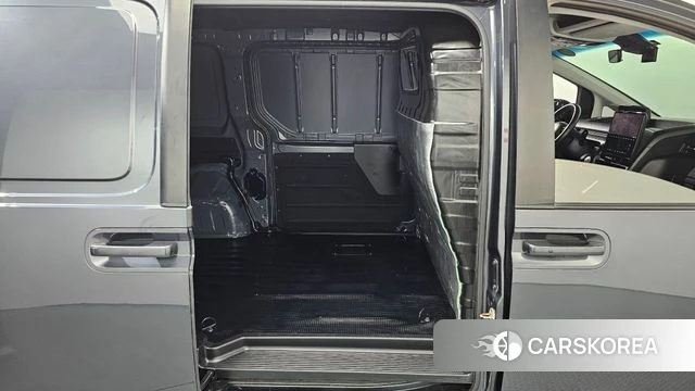 Hyundai Staria 2023 Серый из Кореи, фото 2