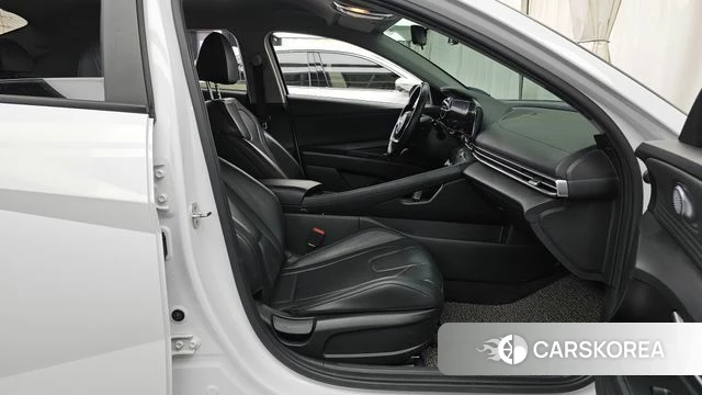 Hyundai Avante (CN7) 2021 Белый из Кореи, фото 2