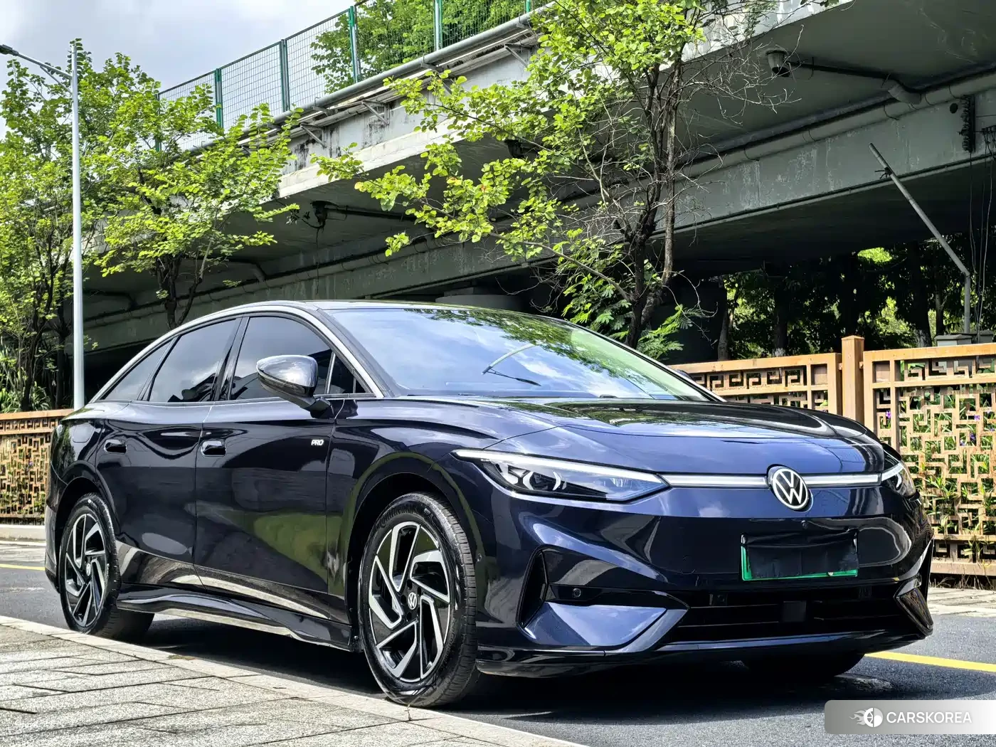 Volkswagen ID.7 VIZZION 2024 Черный из Китая, фото 2