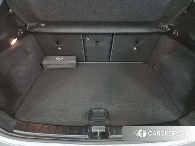 Mercedes-Benz GLA - Class H247 2024 Серебряный из Кореи, фото 2