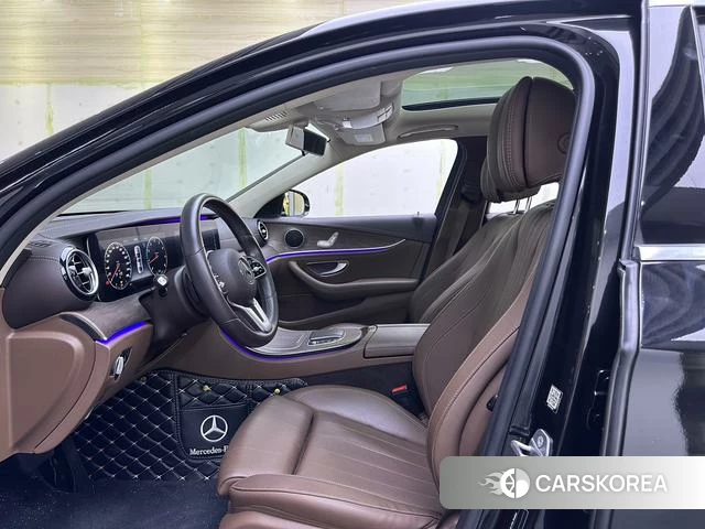 Mercedes-Benz E-class 2020 Черный из Китая, фото 2