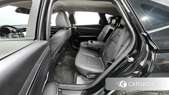 Hyundai Tucson (NX4) 2022 Черный из Кореи, фото 2