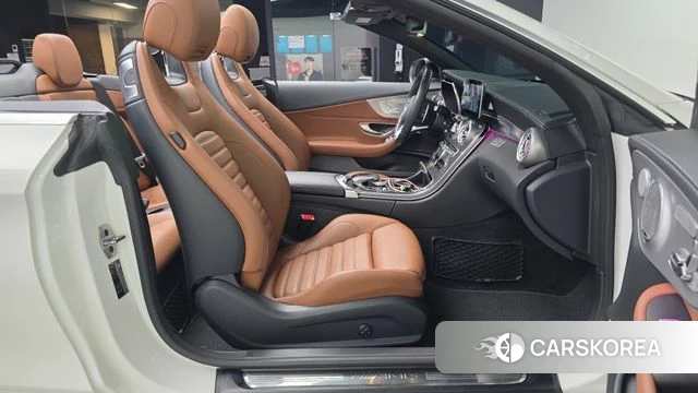 Mercedes-Benz C-Class W205 2019 Белый двухцветный из Кореи, фото 2