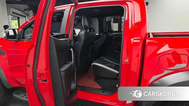Ford Ranger 3rd Generation 2021 Красный из Кореи, фото 2