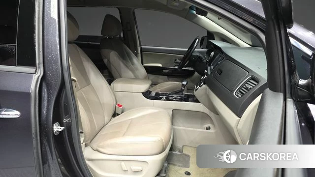 Kia The New Carnival 2019 Серый из Кореи, фото 2