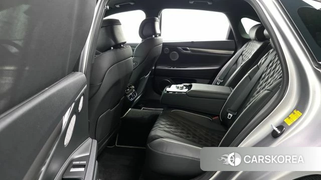 Genesis G80 (RG3) 2023 Серебряный из Кореи, фото 2