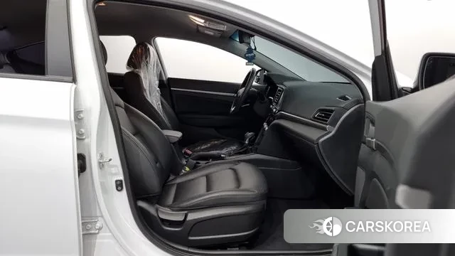 Hyundai The New Avante AD 2018 Белый из Кореи, фото 2