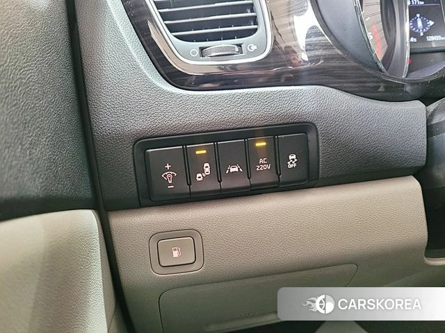 Kia The New Carnival 2019 Черный из Кореи, фото 2