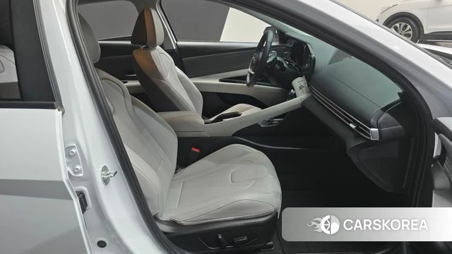 Hyundai Avante (CN7) 2022 Белый из Кореи, фото 2
