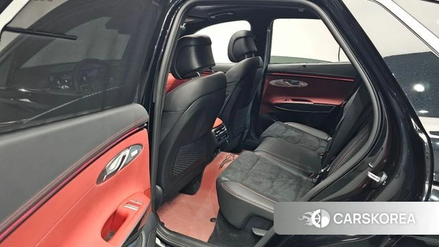 Genesis GV70 2024 Черный из Кореи, фото 2