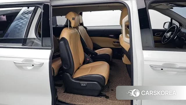 Kia Carnival 4th generation 2020 Белый из Кореи, фото 2