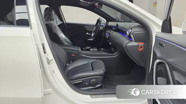 Mercedes-Benz A-Class W177 2021 Белый из Кореи, фото 2