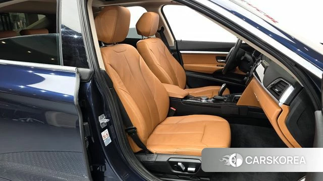BMW 3 Series GT (F34) 2018 Синий из Кореи, фото 2