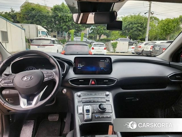 Hyundai The New Santa Fe 2022 Черный из Кореи, фото 2