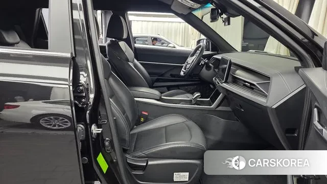 Ssangyong Torres 2023 Черный из Кореи, фото 2